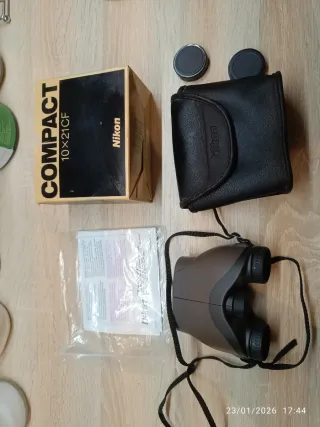 Prismáticos Nikon Compact 10x21 CF