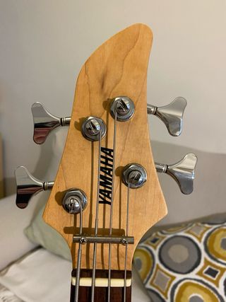 Bajo Yamaha RBX 360