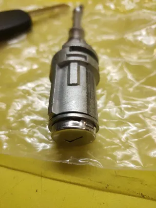 BOMBIN PUERTA CONDUCTOR CITROEN C2 C3 + 2 Llaves