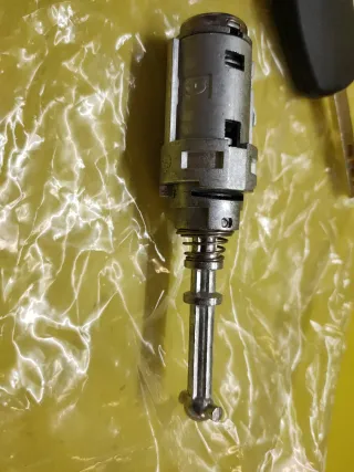 BOMBIN PUERTA CONDUCTOR CITROEN C2 C3 + 2 Llaves