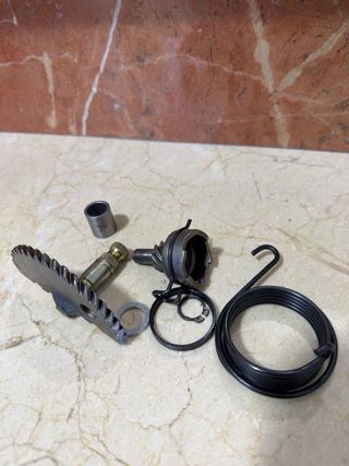 Kit eje semiplato+Piñón arranque Peugeot Honda 49