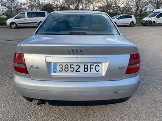 Audi A4 2001