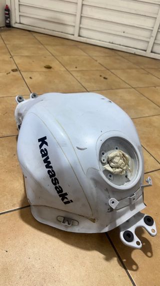 Depósito Gasolina Kawasaki Ninja 650 ER6N