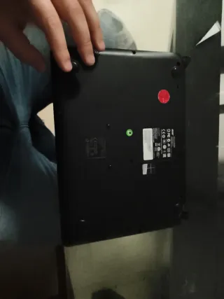 Acer Travelmate B115 - Ricambi o riparazione