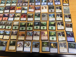 Lote 98 Cartas Magic: The Gathering Escucho oferta