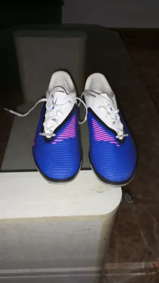 Botas de fútbol Nike Phantom Azules/Blancas