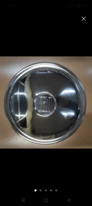 Tapacubos SEAT 850 época nuevos. 4 unidades