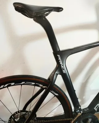 Pinarello Prince Shimano Ultegra Fulcrum carbono