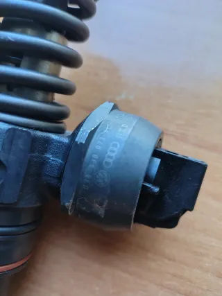 Inyector BE 1.9 TDI ASZ ARL