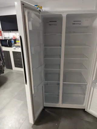 Nevera Americana Hisense Blanca