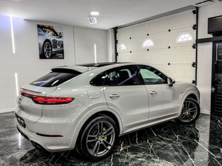 PORSCHE CAYENNE  COUPE EHYBRID SPORTDESIGN CRAYON
