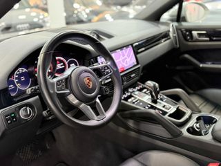 PORSCHE CAYENNE  COUPE EHYBRID SPORTDESIGN CRAYON