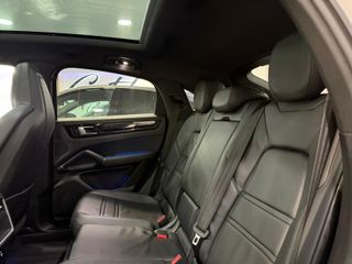 PORSCHE CAYENNE  COUPE EHYBRID SPORTDESIGN CRAYON