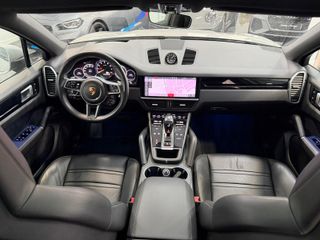 PORSCHE CAYENNE  COUPE EHYBRID SPORTDESIGN CRAYON