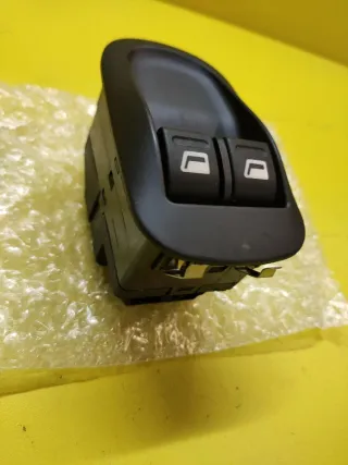 BOTONERA ELEVALUNAS PEUGEOT 206 98- CITROEN JUMPY