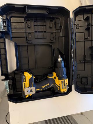 Taladro DeWalt 18V XR