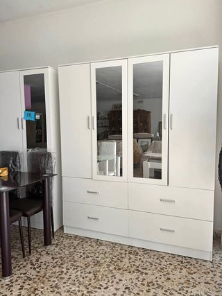 Armario blanco 4 puertas con espejos