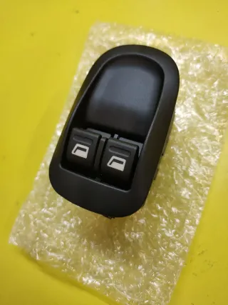 BOTONERA ELEVALUNAS PEUGEOT 206 98- CITROEN JUMPY