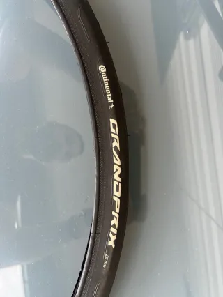 Cubiertas Continental Grand Prix 700x28