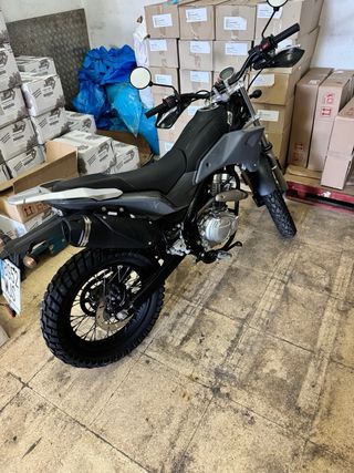 Moto Trail Manual gris mate