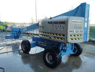 Plataforma Elevadora Genie 16m 4x4