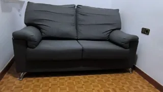 Sofá 3 plazas gris tela  Urge vender