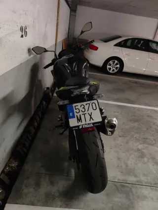 Kawasaki Z900 125 CV 2024 Naked