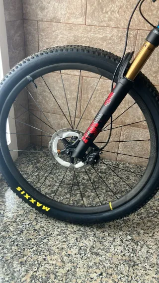 Bicicleta BH Lynx SLS