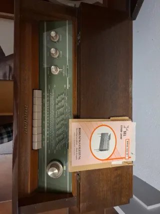 Radio Tocadiscos Schub-Lorenz Antigua