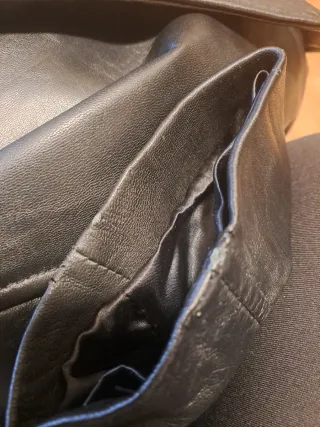 Chaqueta cuero vintage negra