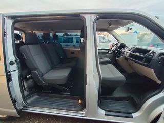 Volkswagen T6 9 PLAZAS Caravelle