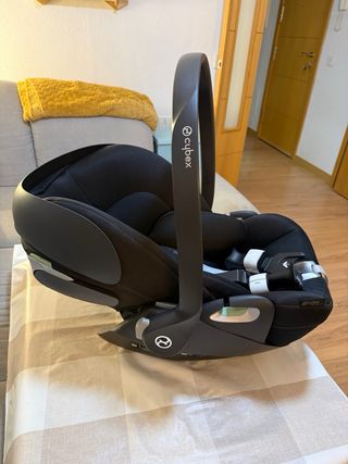 Seggiolino auto Cybex Cloud T i-size