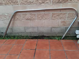 Barandilla piscina metal plateado