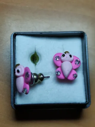 Pendientes infantiles mariposa rosa