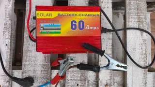 Cargador Solar Baterías 12V 60A
