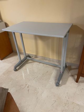 ESCRITORIO, MESA DE ESTUDIO GRIS CON RUEDAS