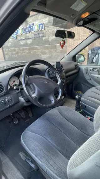 Chrysler Voyager 2003