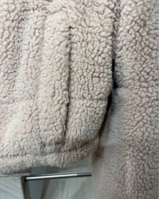 Giubbotto in pelliccia beige corto