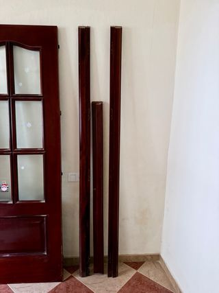 Doble puerta madera maciza con cristal