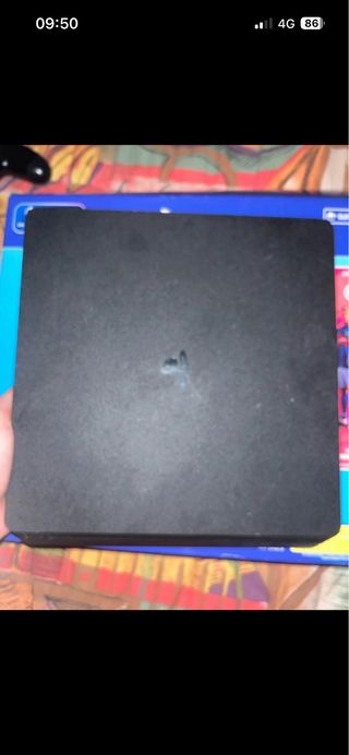 PS4 (PlayStation 4) 1TB + Giochi