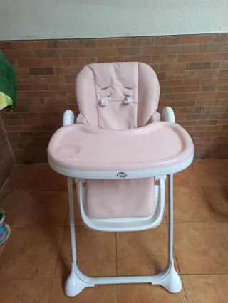 Trona de bebé rosa