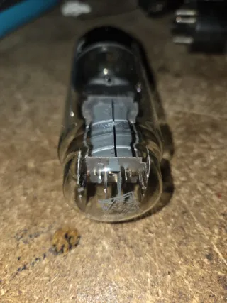 Válvula UL11 radio antigua de valvulas