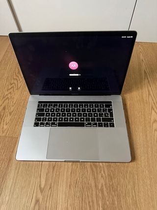 MacBook Pro 15 2018 Plata