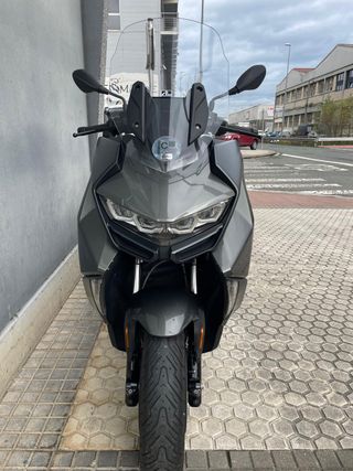 dasMoto vende BMW C400GT(2022) con 24300 km