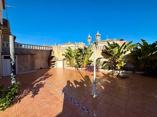 Casa en alquiler en Nueva Torrevieja - Aguas Nuevas en Torrevieja