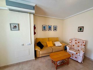 Casa en alquiler en Nueva Torrevieja - Aguas Nuevas en Torrevieja