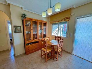 Casa en alquiler en Nueva Torrevieja - Aguas Nuevas en Torrevieja