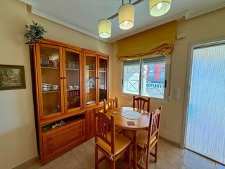 Casa en alquiler en Nueva Torrevieja - Aguas Nuevas en Torrevieja