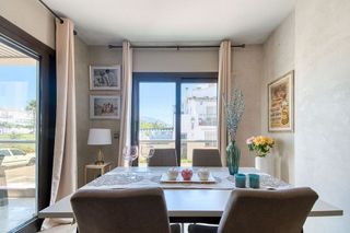 Piso en venta en Puerto de la Duquesa en Manilva