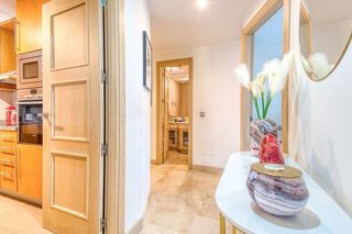 Piso en venta en Puerto de la Duquesa en Manilva